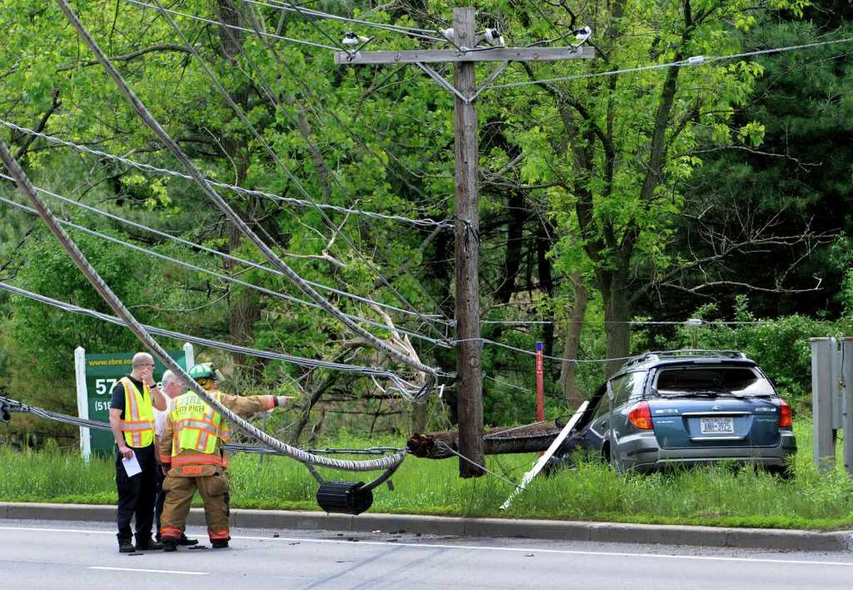 Crash closes part of Route 20 in Guilderland