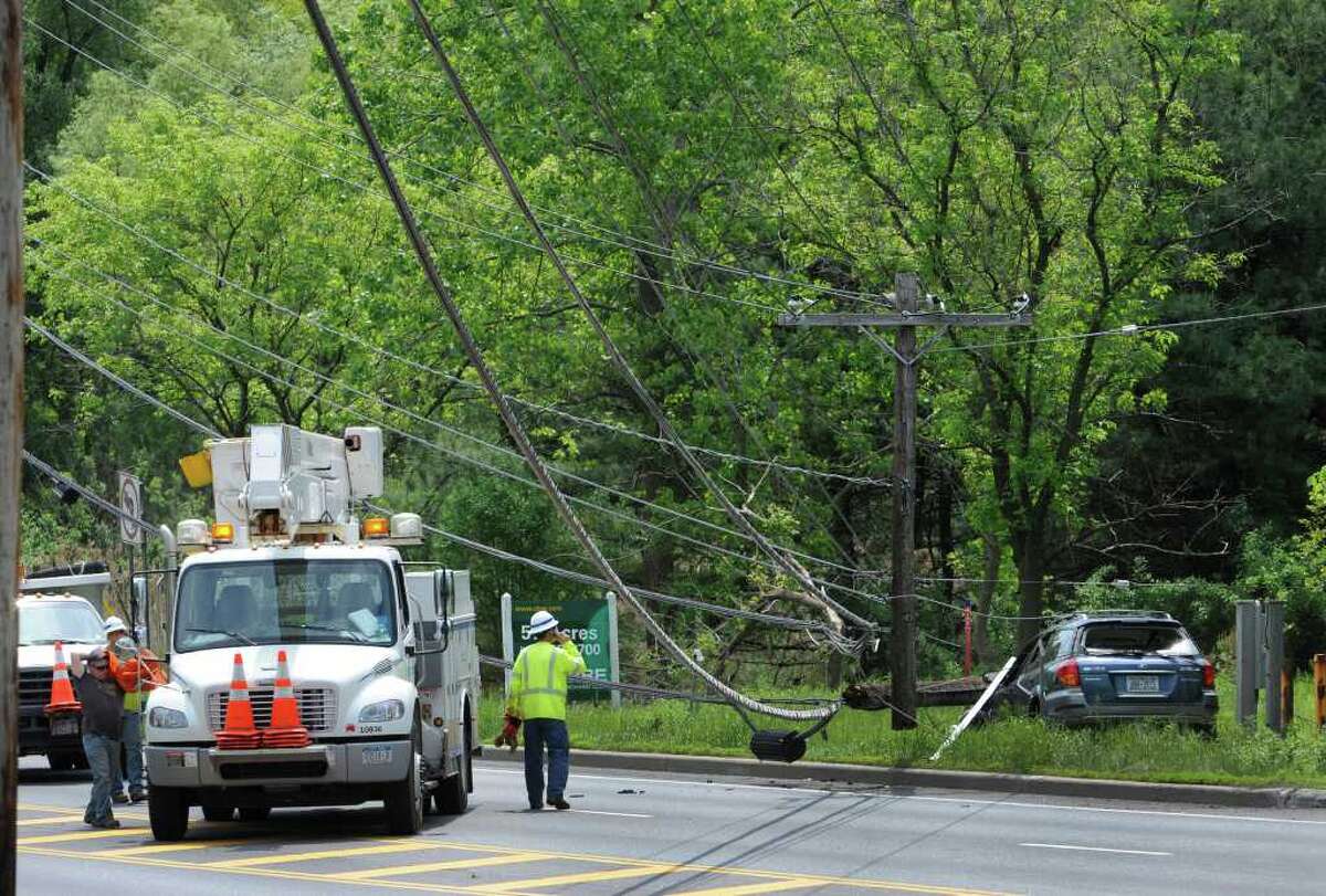 Crash closes part of Route 20 in Guilderland