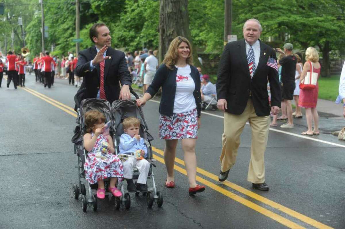 Greenwich observances honor fallen on Memorial Day