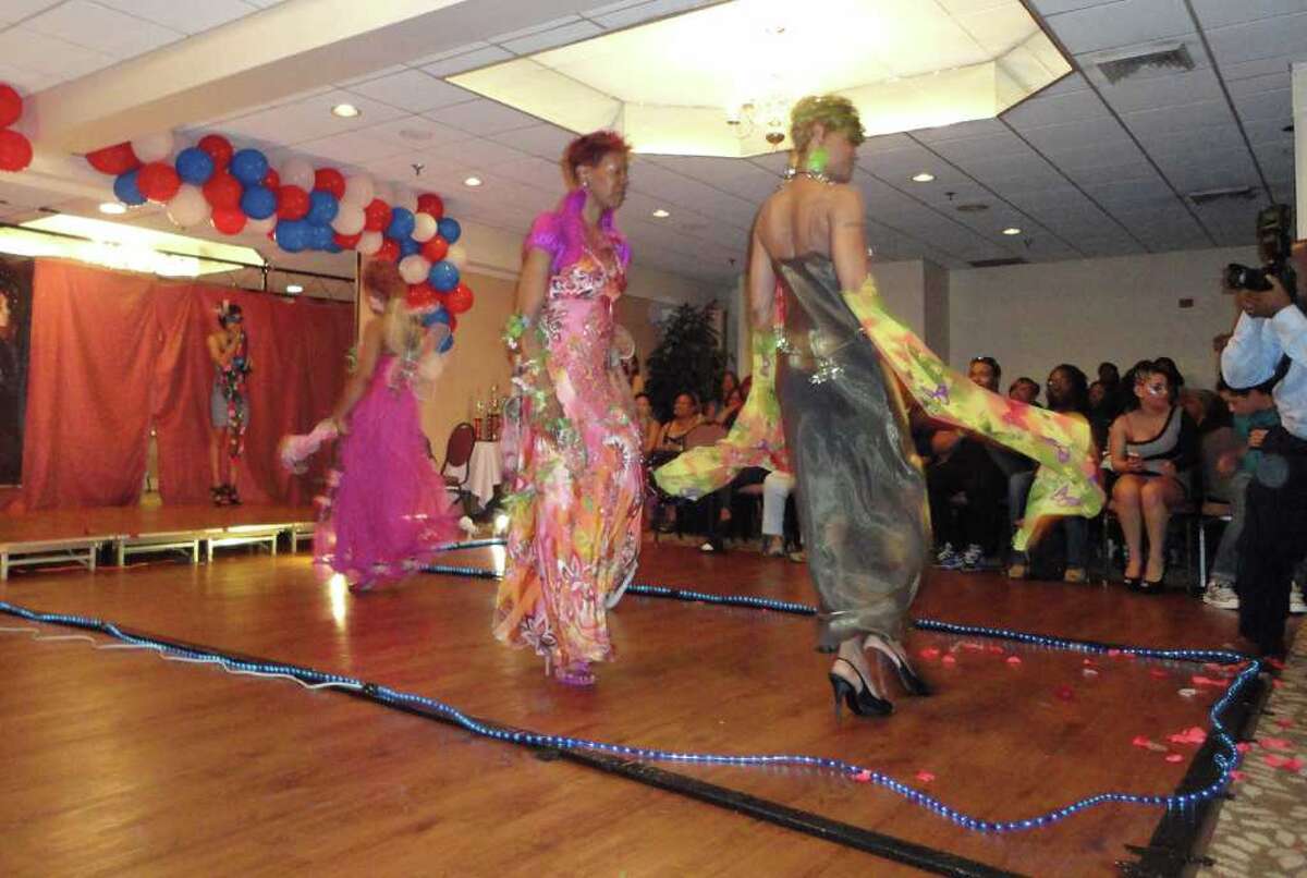 Stratford hairdesign show features all the news that's fit to wear