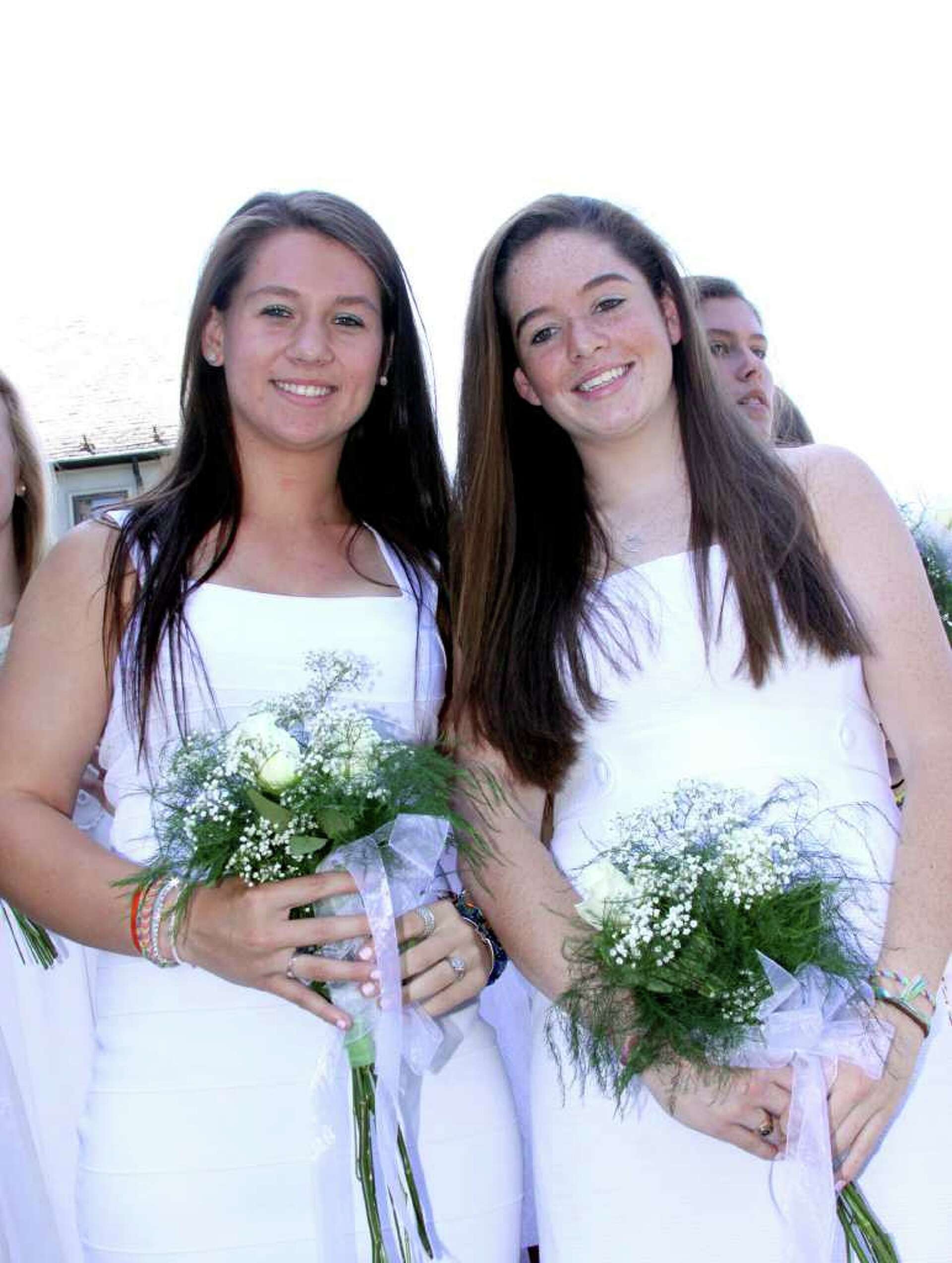 Hollywood's Latest News on Weddings, Births and Engagements, image size:1920x2547