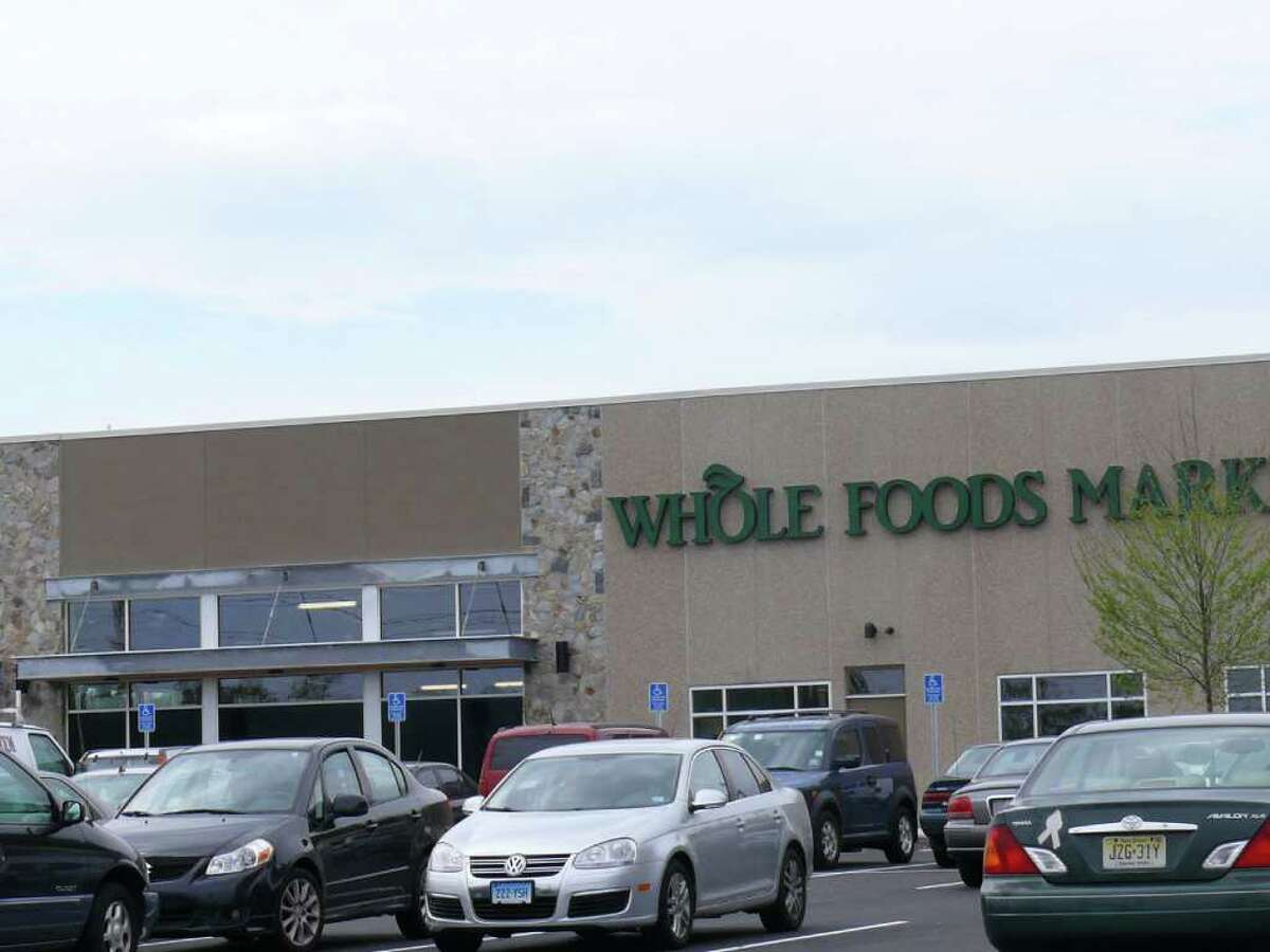 The Whole Foods organic grocery store is set to open Friday at Kings Crossing, a shopping center at the corner of Kings Highway and Grasmere Avenue.