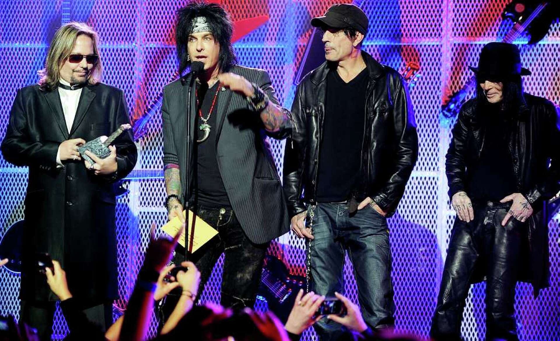 Mötley Crüe stoked about touring with Poison, New York Dolls