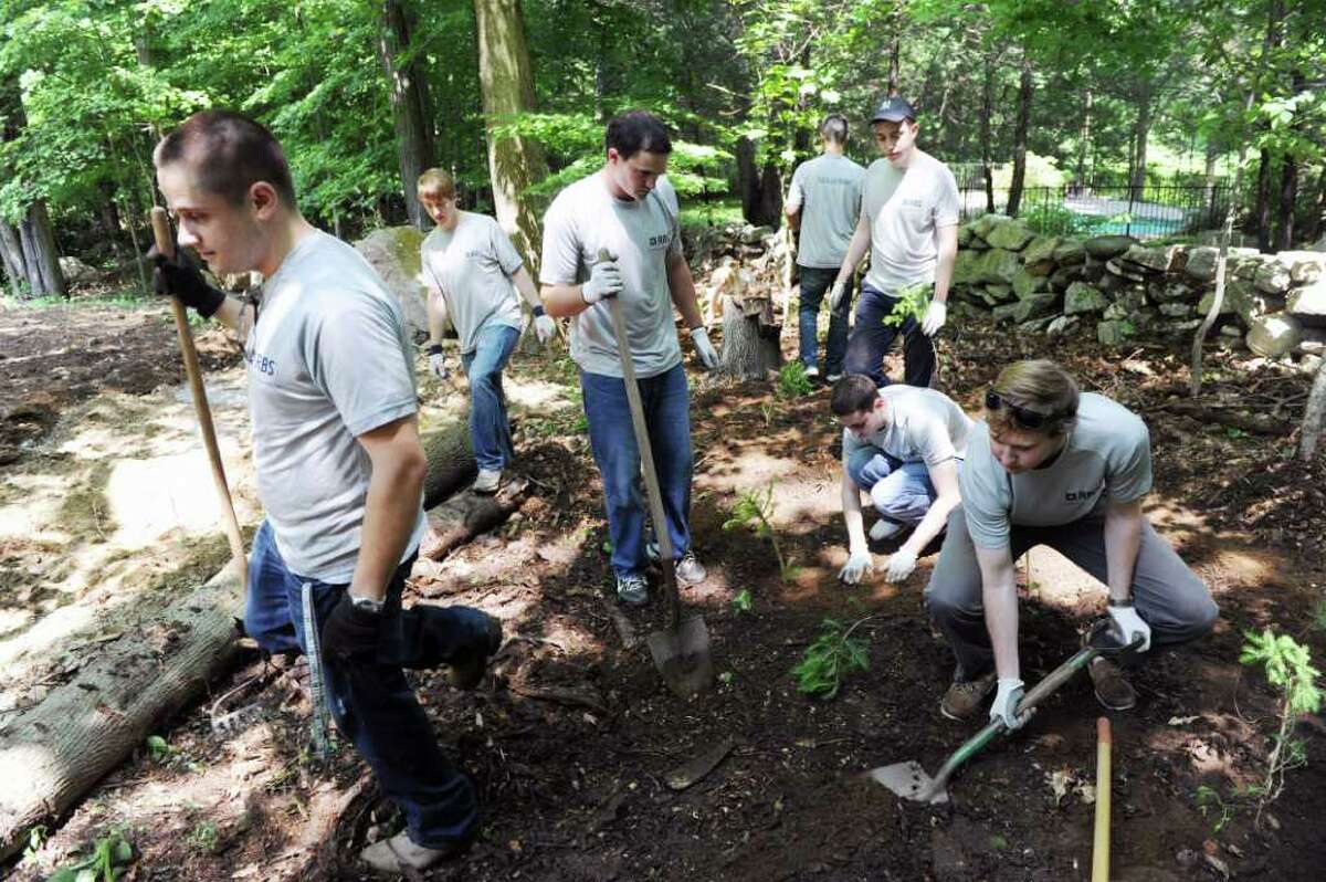 United Way brings Day of Caring to Stamford