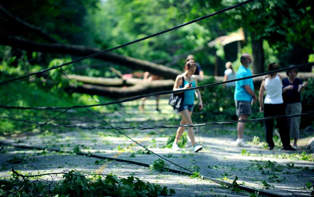 Line of thunderstorms devastates Greater New Milford area