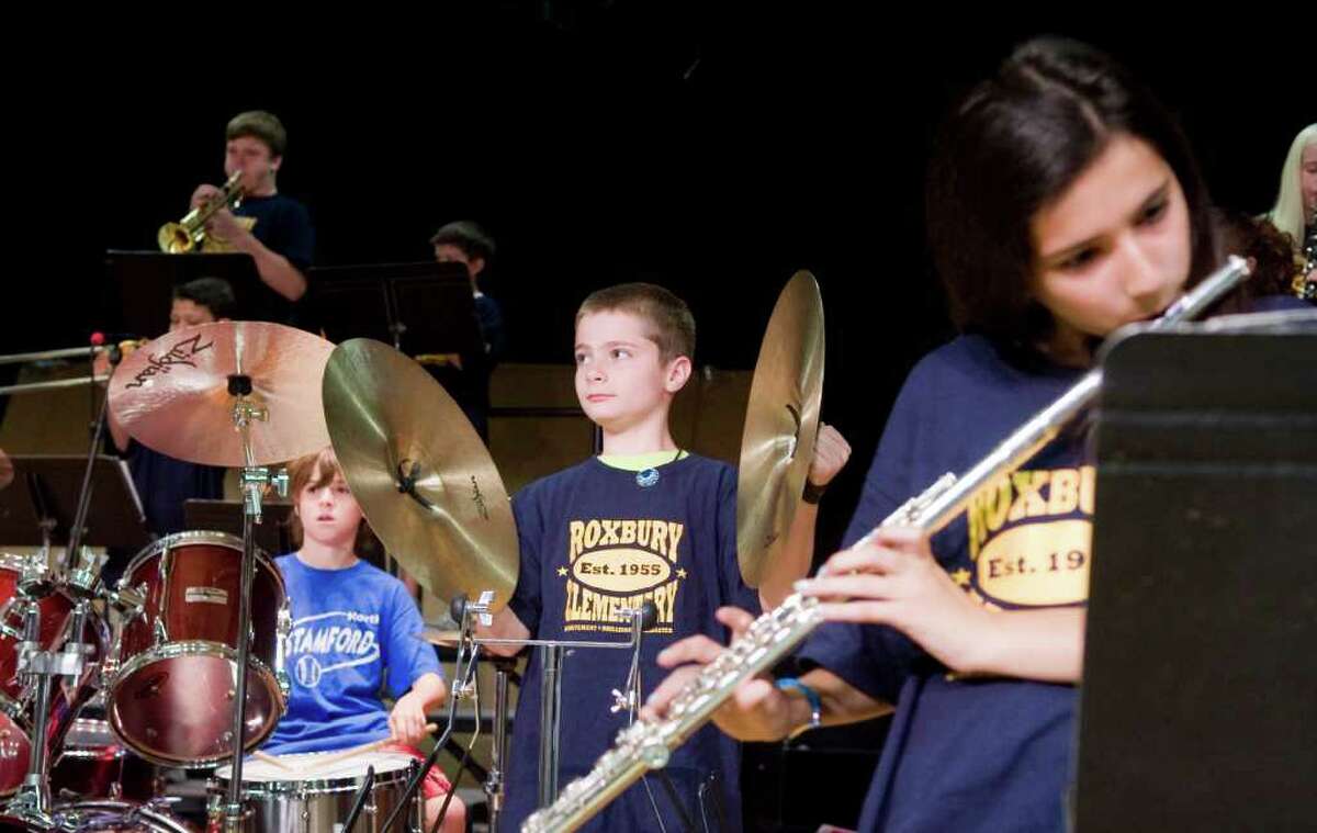 Roxbury student's 'dream comes true' at Flag Day celebration