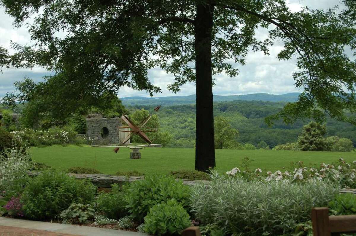 Take a peek Beautiful and beneficial garden is open to the public