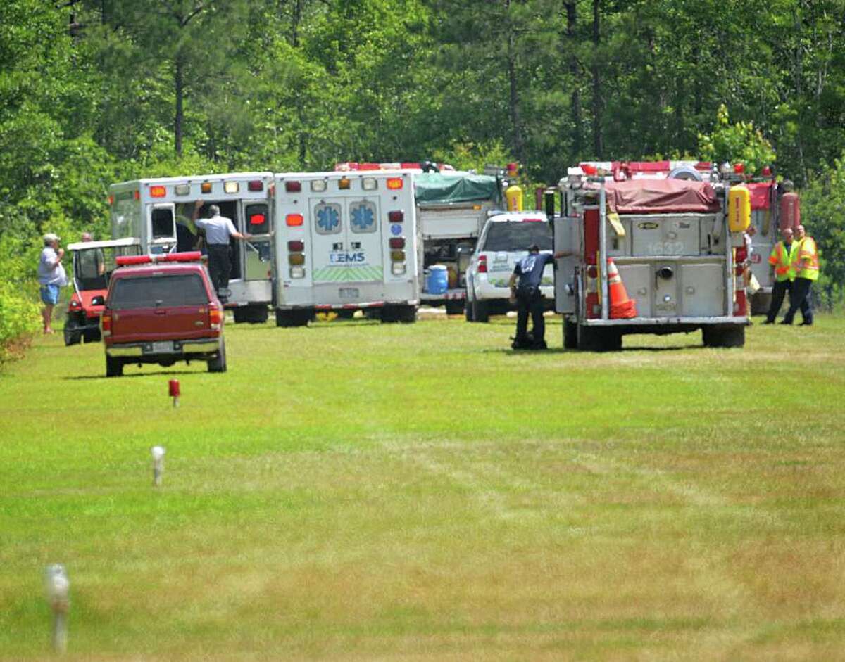 S.A. teen saves family after plane crashes