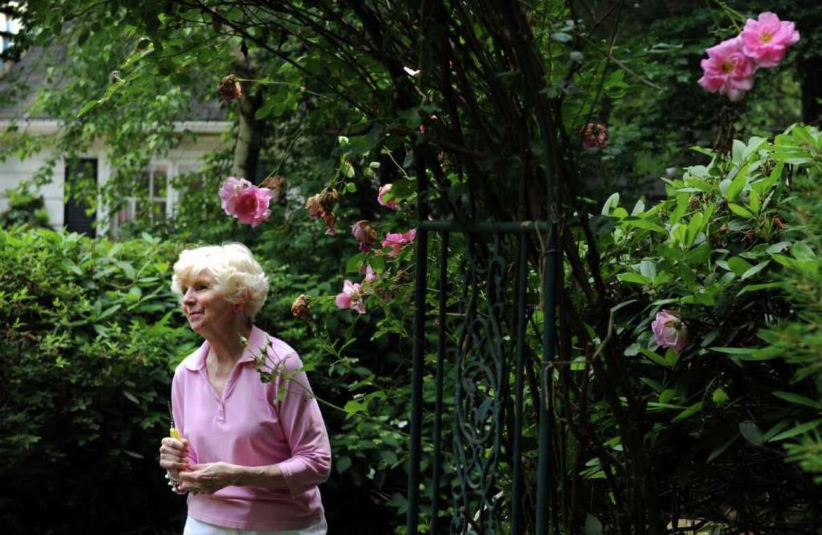 Trumbull couple's Spinning Wheel Garden attracts national attention