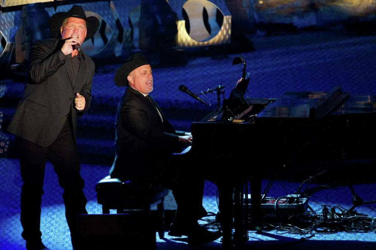 Garth Brooks among 2011 Songwriters Hall inductees