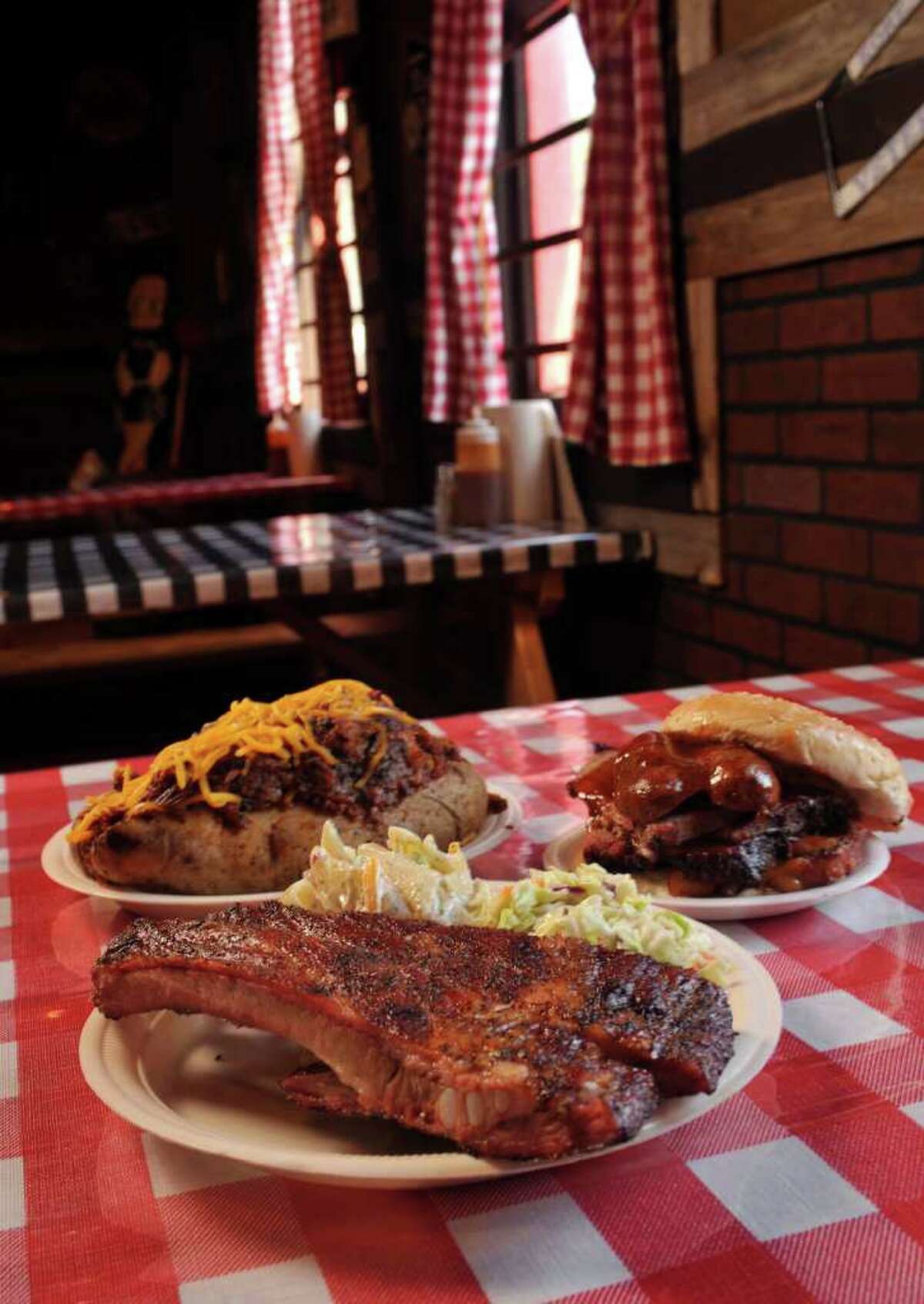 Critics' Choice: Best ribs - Rusty Bucket BBQ