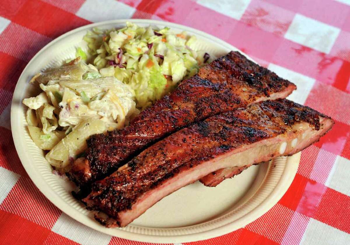 Critics' Choice Best ribs Rusty Bucket BBQ
