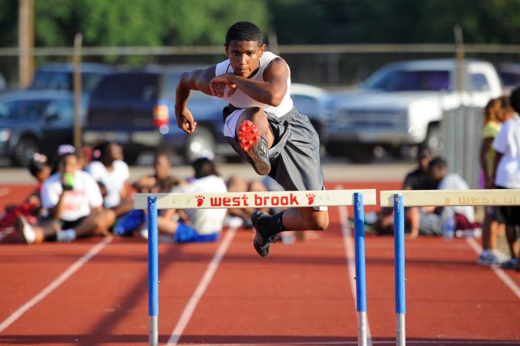 Beaumont Track Club runners seek free trip to nationals in