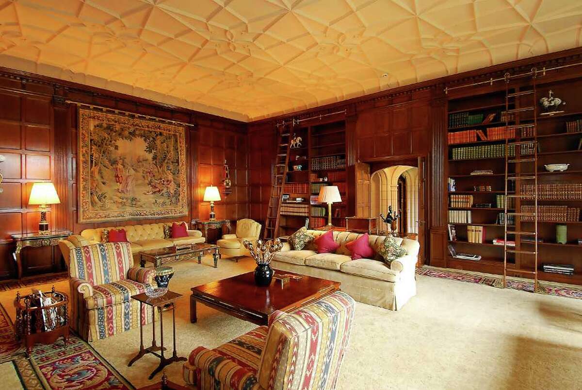 Former Helmsley mansion in Greenwich back on market