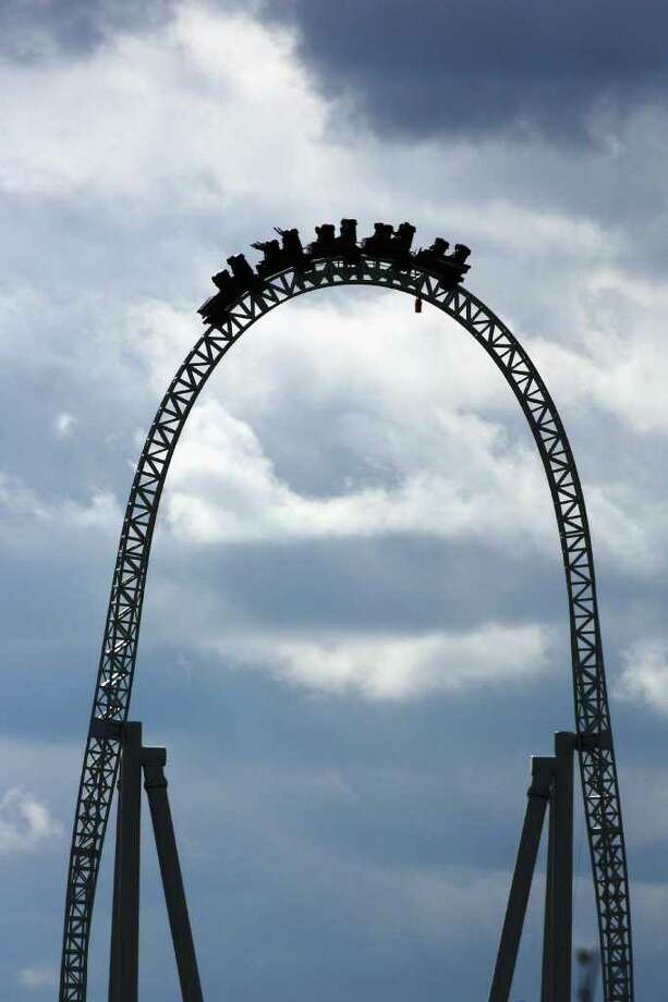 Roller coasters of the world
