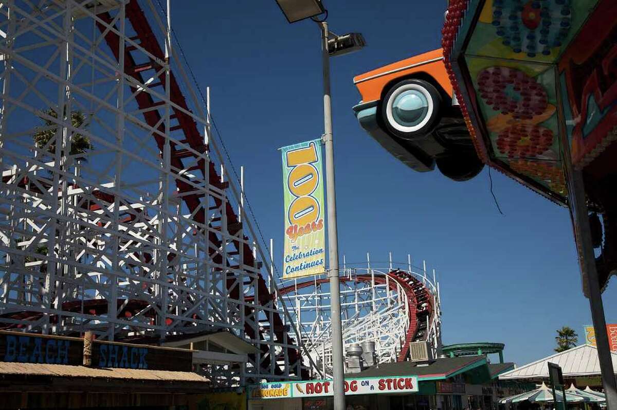 Socal Dad Passes Out Multiple Times On Roller Coaster While Filming Himself 5502