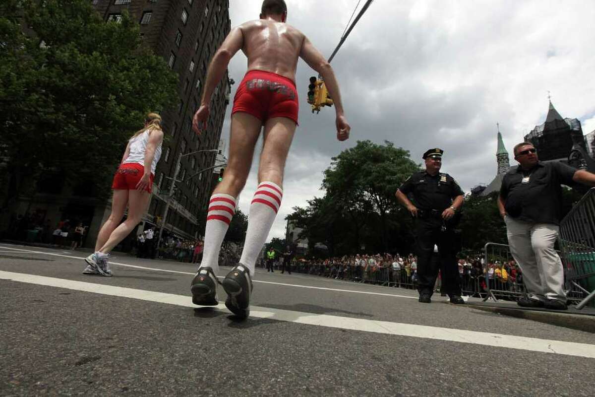 nyc gay pride parade nude