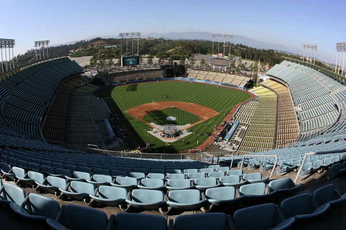 The best places to catch home runs in MLB stadiums