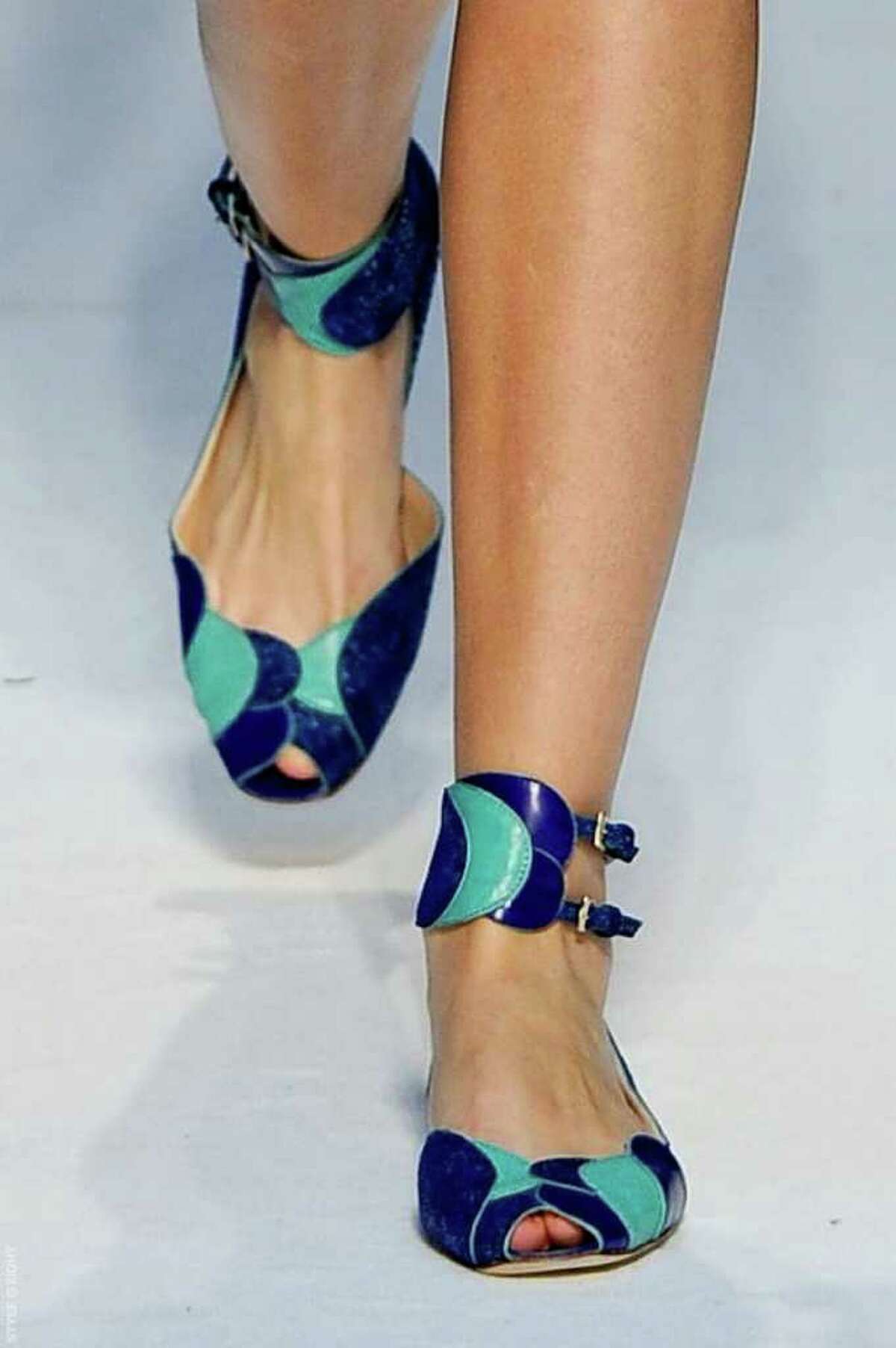 A sizzle in your step SANDALS Styles that resemble ankle jewelry prove