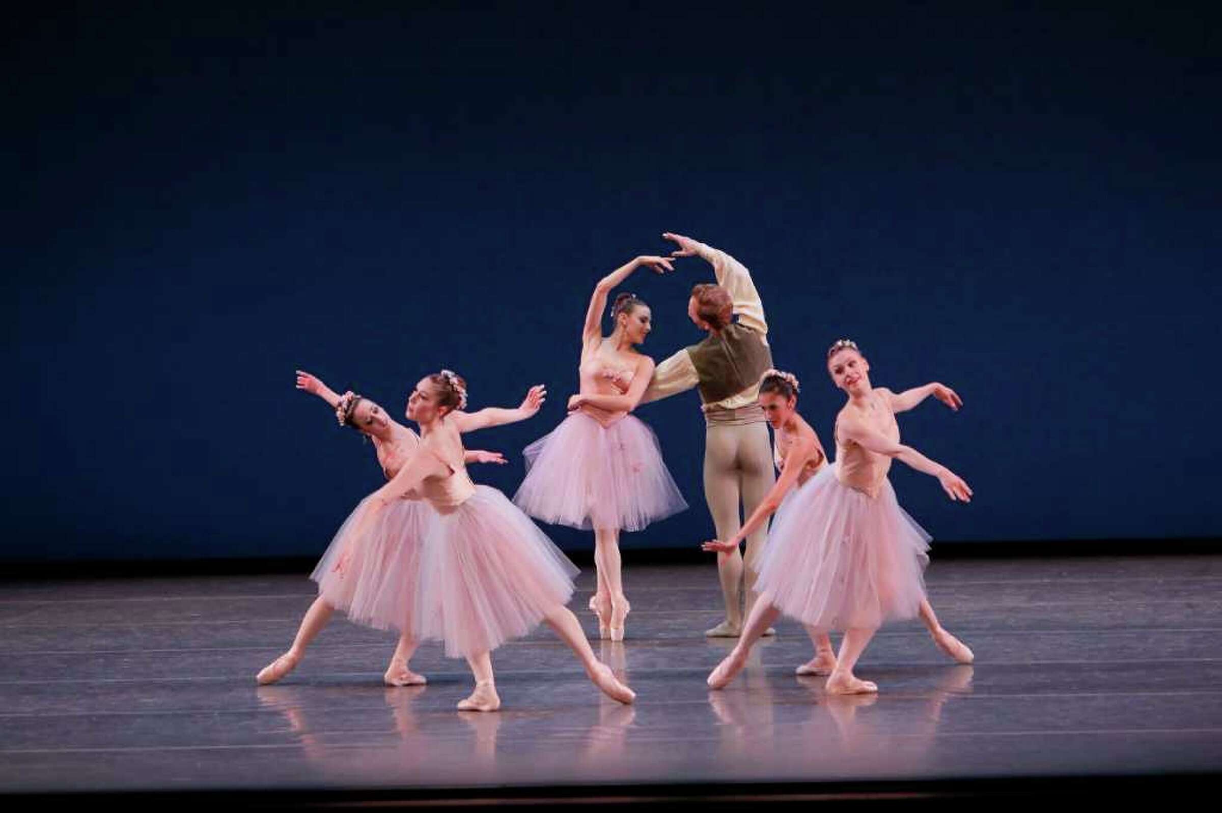 New York City Ballet season mixes classic and new dances