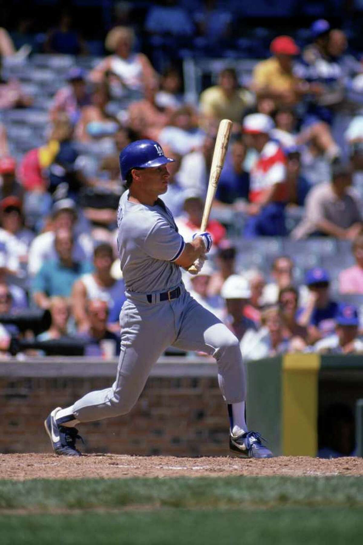 Steve Sax, circa 1988, played eight of his 14 major league seasons with the Los Angeles Dodgers. Sax longs for the days when the O’Malley family ran the team.
