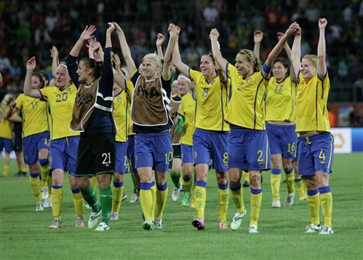 Sweden beats US women for first time