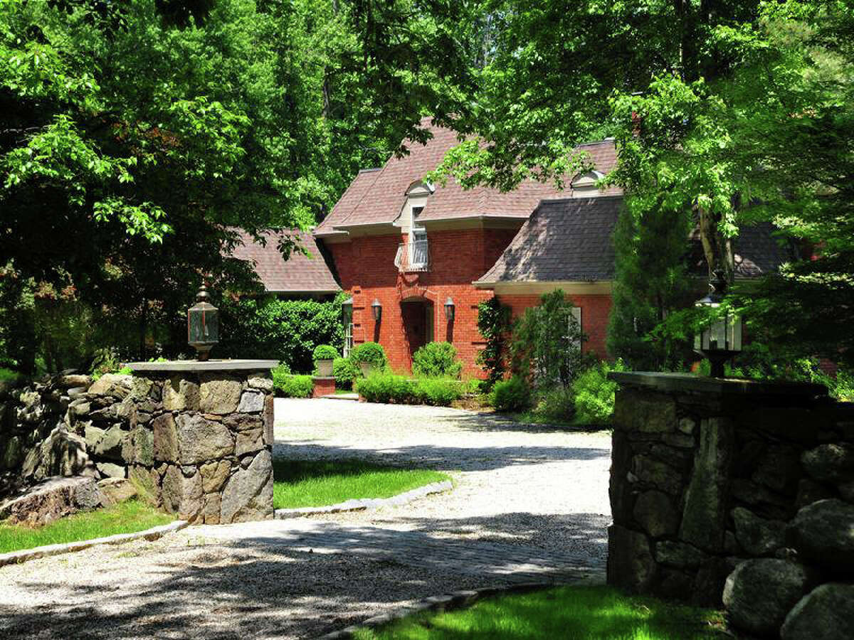 Regis Philbin and his wife, Joy, are making another attempt to sell their house on Meeting House Road in Greenwich, Conn. The couple listed the house for $3.8 million with Sotheby's Real Estate Agency.