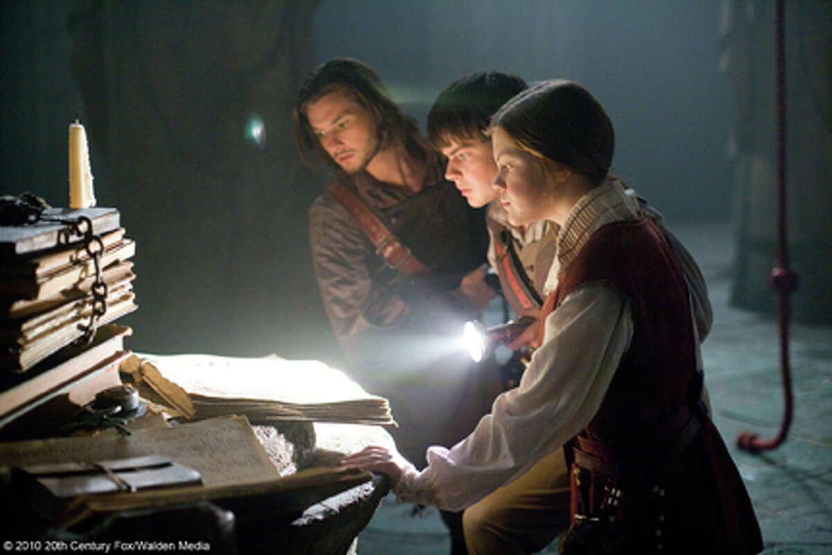 (L-R) Ben Barnes as King Caspian, Skandar Keynes as Edmund and Georgie Henley as Lucy in "The Chronicles of Narnia: The Voyage of the Dawn Treader."