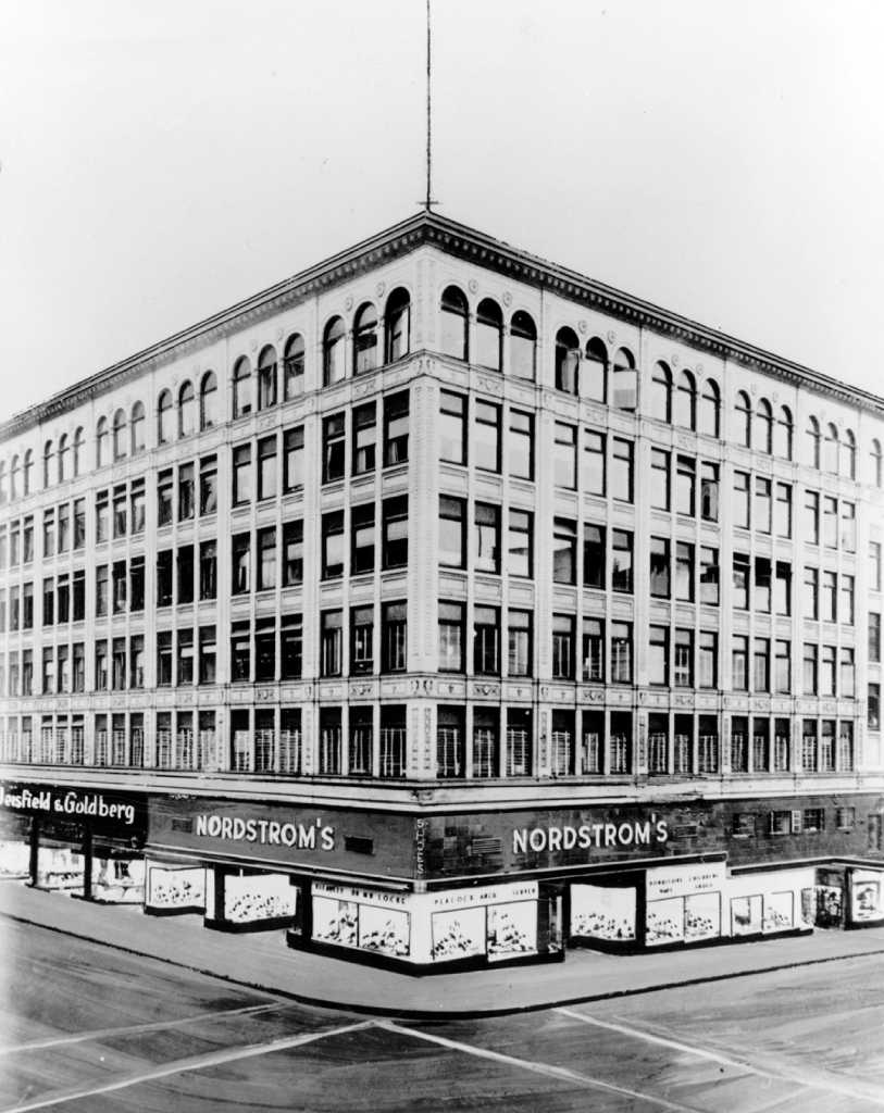 Nordstrom flagship in Seattle, SounderBruce