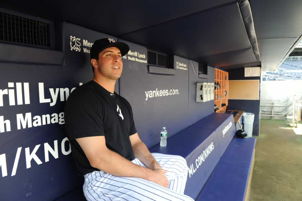 Mark Teixeira leads Yankees past Mets in heated contest