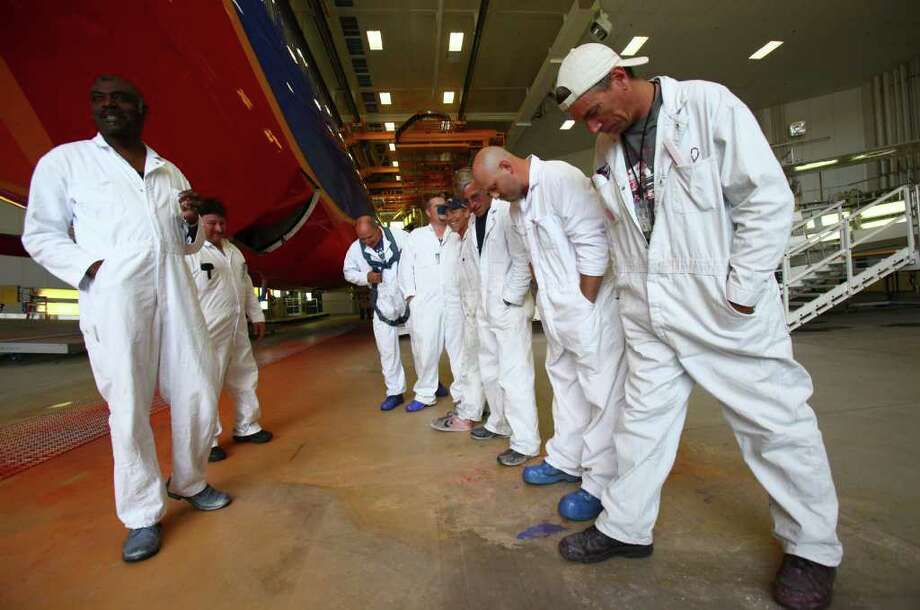 Boeing's new Renton paint hangar