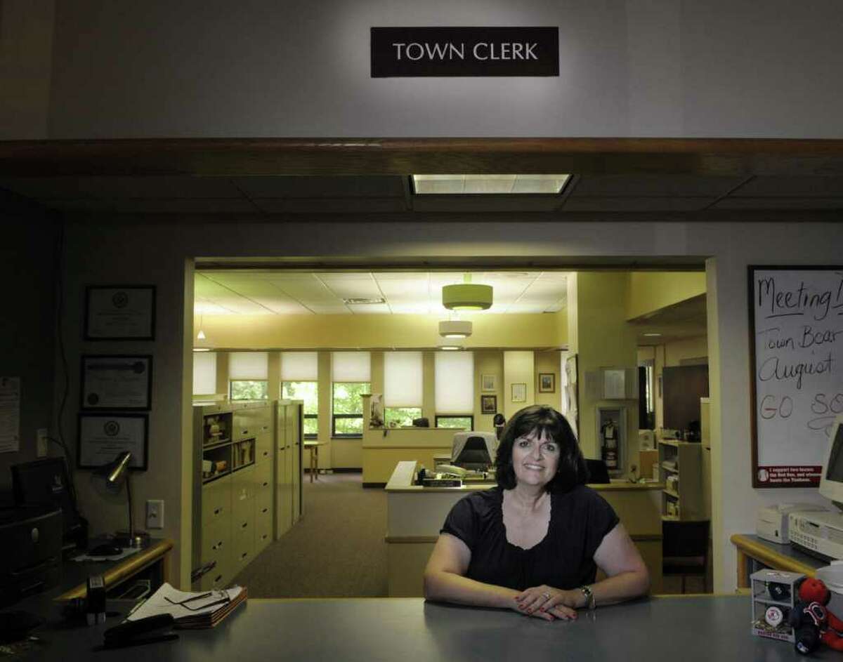 Town clerk I do not do 'I do'