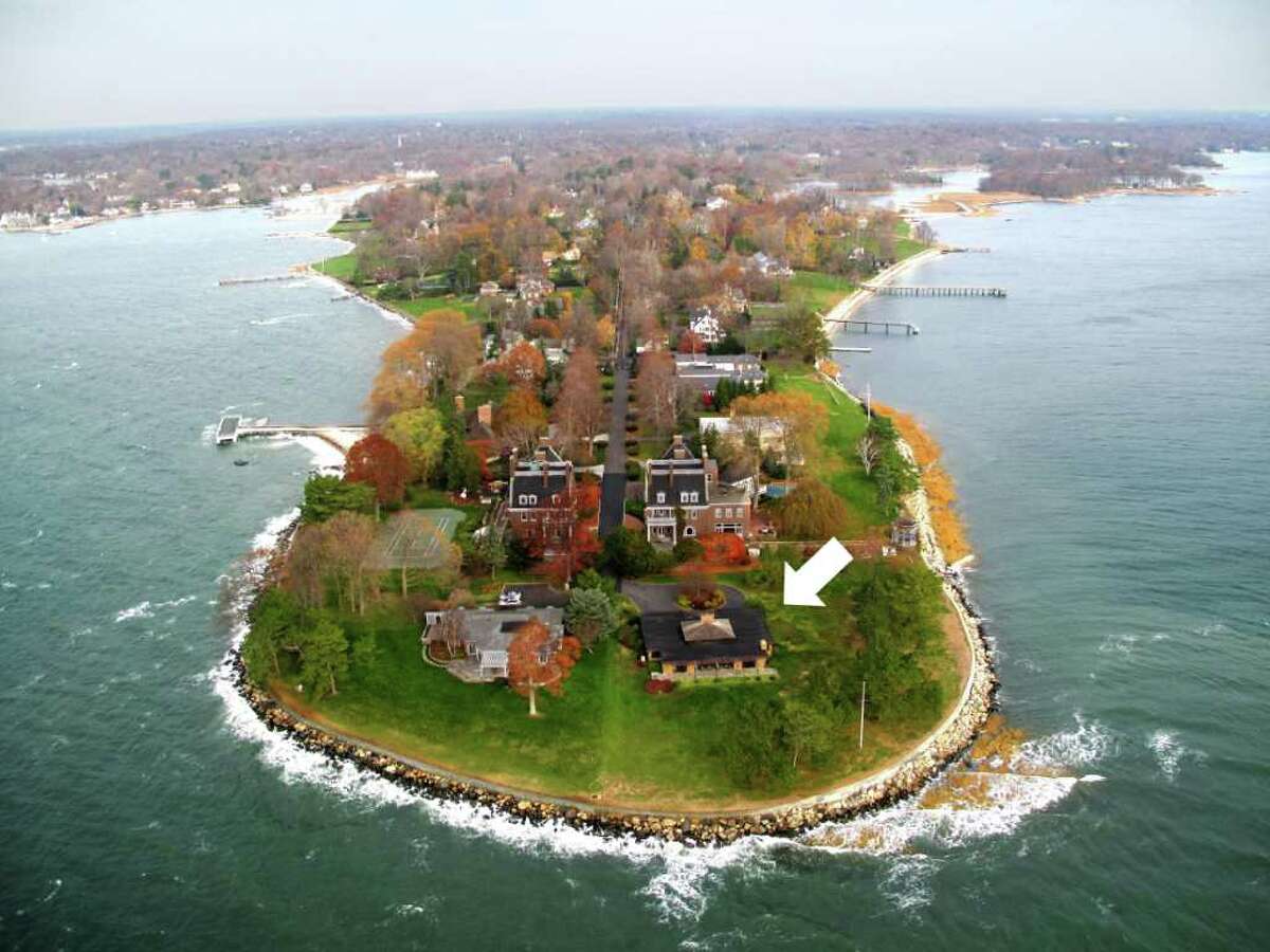 Darien home goes to market for the first time