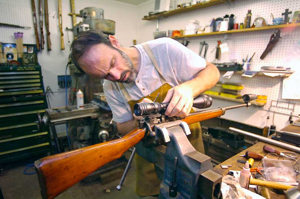 Southeast Texan targets his craft as a gunsmith - Beaumont Enterprise