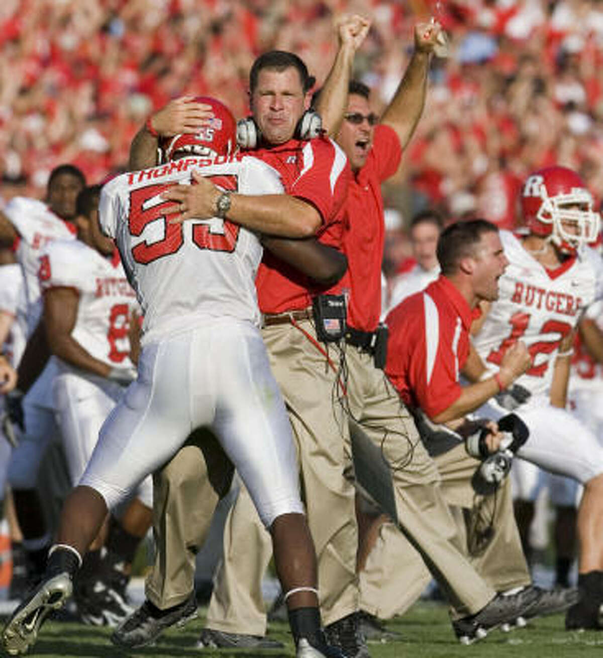 AROUND THE NATION Rutgers tops UNC