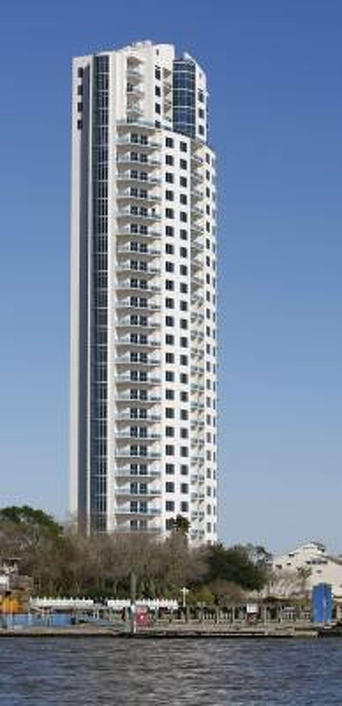 Endeavour first of many highrises for Clear Lake