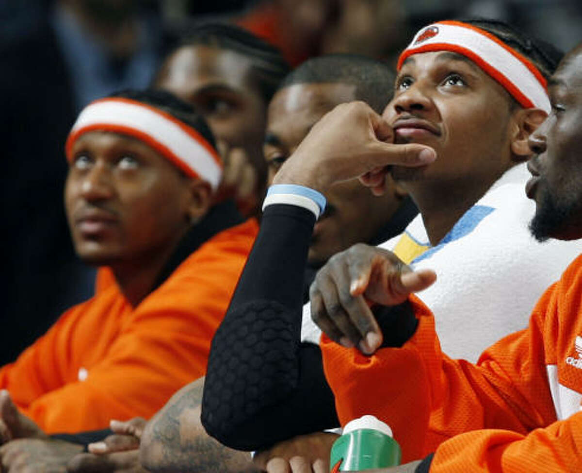 Carmelo Anthony and the rest of the Nuggets led the lead get to 18 points in the third quarter.