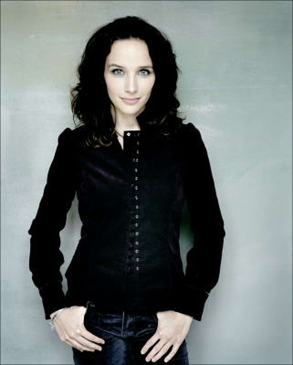 French pianist Hélène Grimaud showed particular delicacy of touch and subtlety of phrasing in the calm second movement of Brahms’ Piano Concerto No. 1.