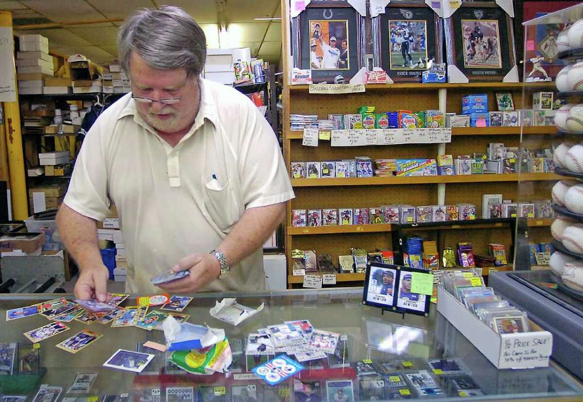 baseball cards and a stick of bubble gum do those packs still exist? baseball cards and a