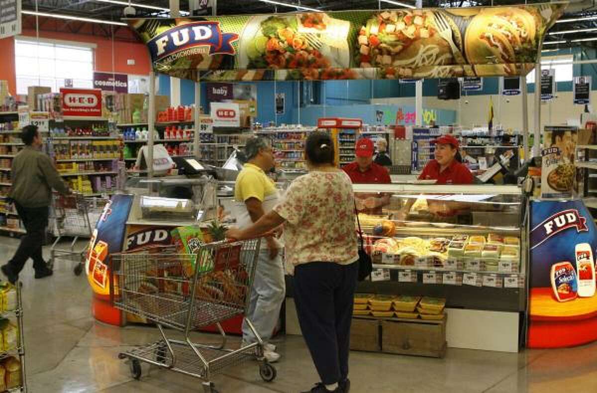 Mexican food supplier cashes in on U.S. Hispanics