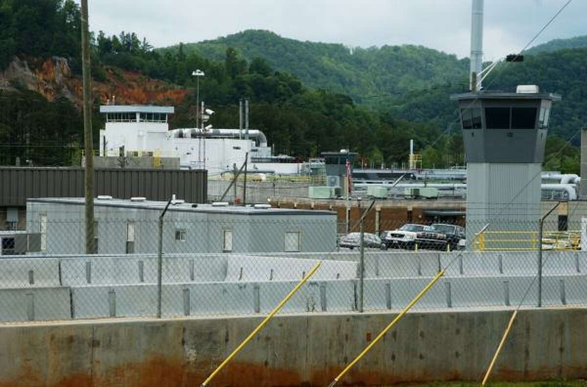 During a three-year national security blackout at the Nuclear Fuel Services plant in Erwin, Tenn., there were nine violations.