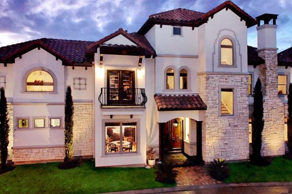 Prudential Gary Greene to market luxury green homes by ZK Homes - Luxury Green Homes With Private Deck