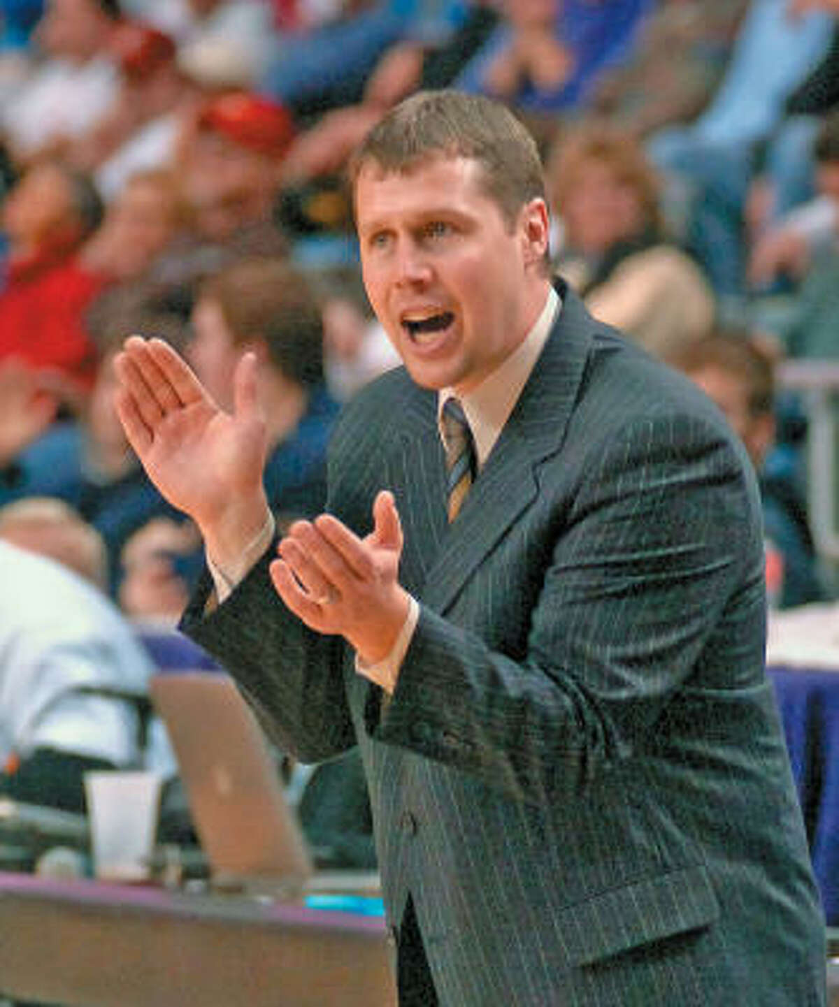 Dave Joerger served as head coach of the 2006-07 NBA D-League Champion Dakota Wizards.