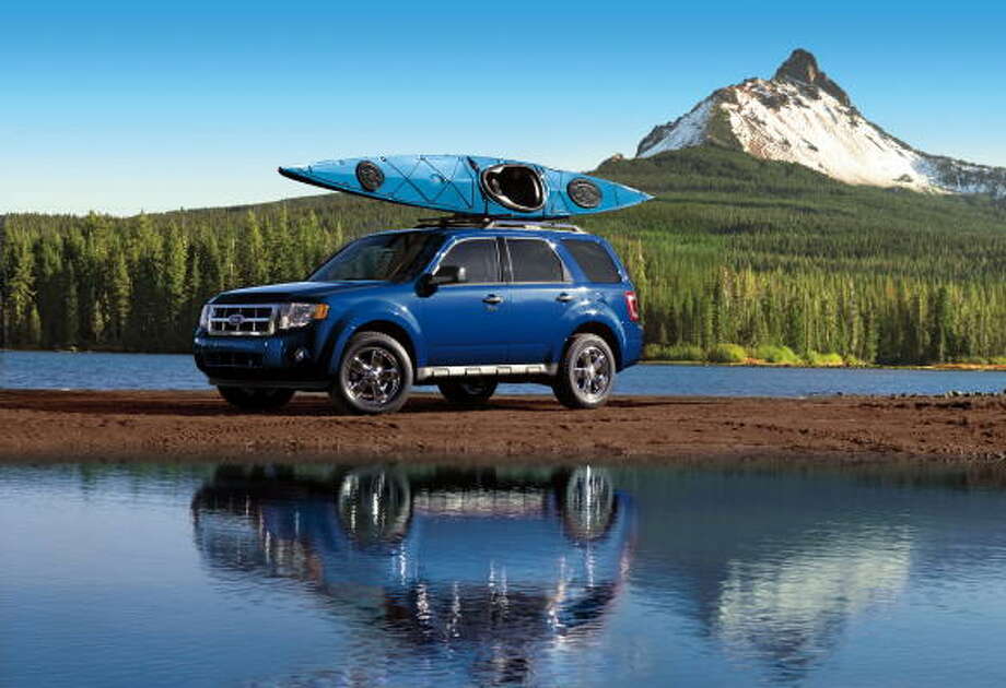 09 Ford Escape Mercury Mariner Suvs Equipped With More Efficient The 2009 Ford Escape Shown And Mercury Mariner Are Available With A New 2 5
