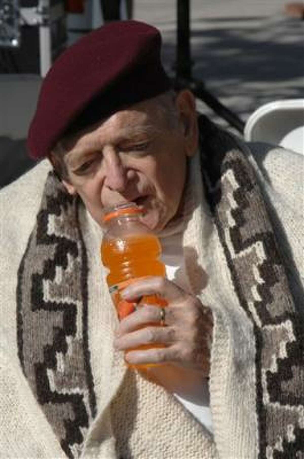 Gatorade inventor Dr. Robert Cade dead at age 80
