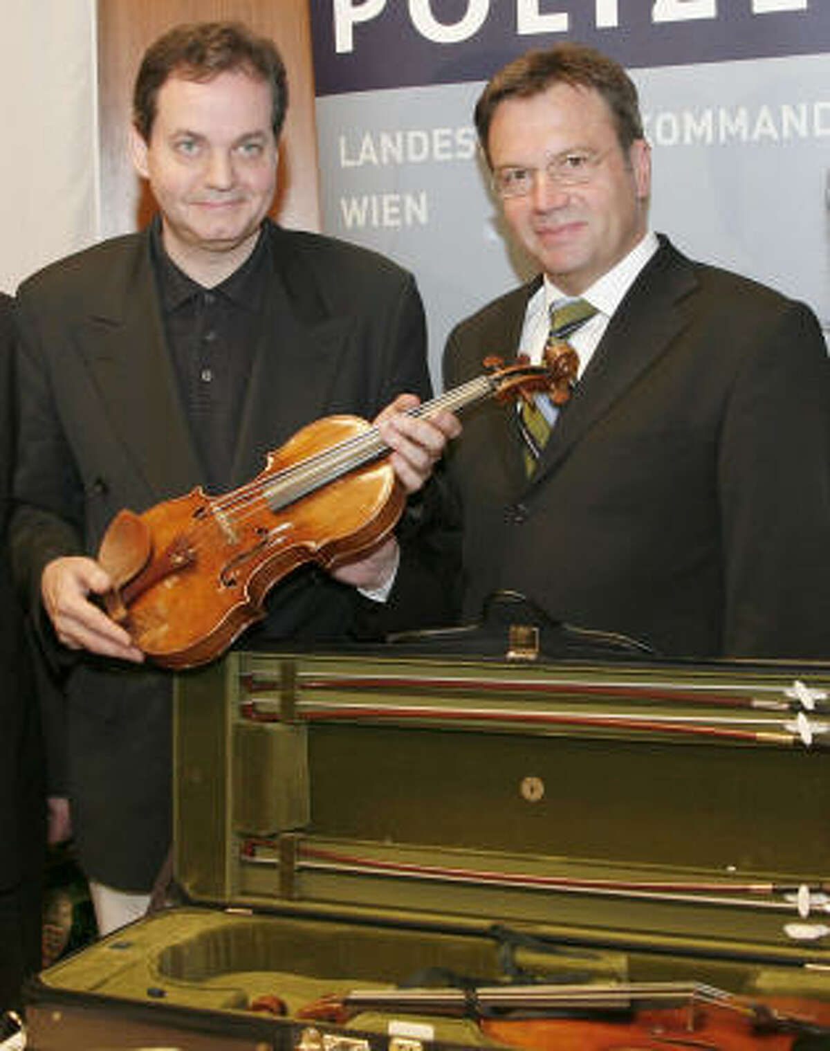 Violin worth to in Austria