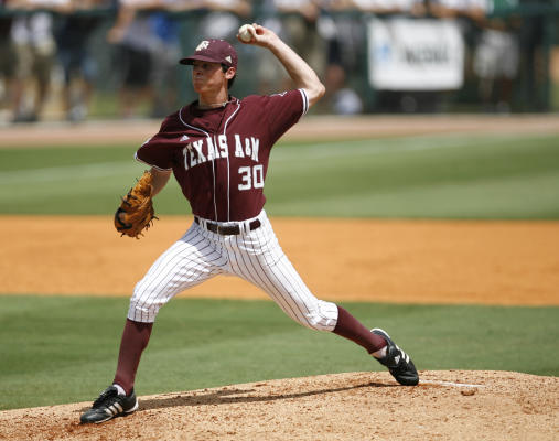 Texas A&M pitcher/outfielder Raley signs with Cubs