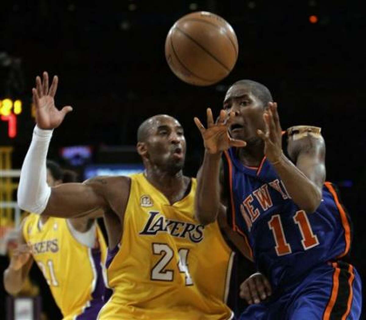 Kobe Bryant (left) might want to admit he was wrong about his team.