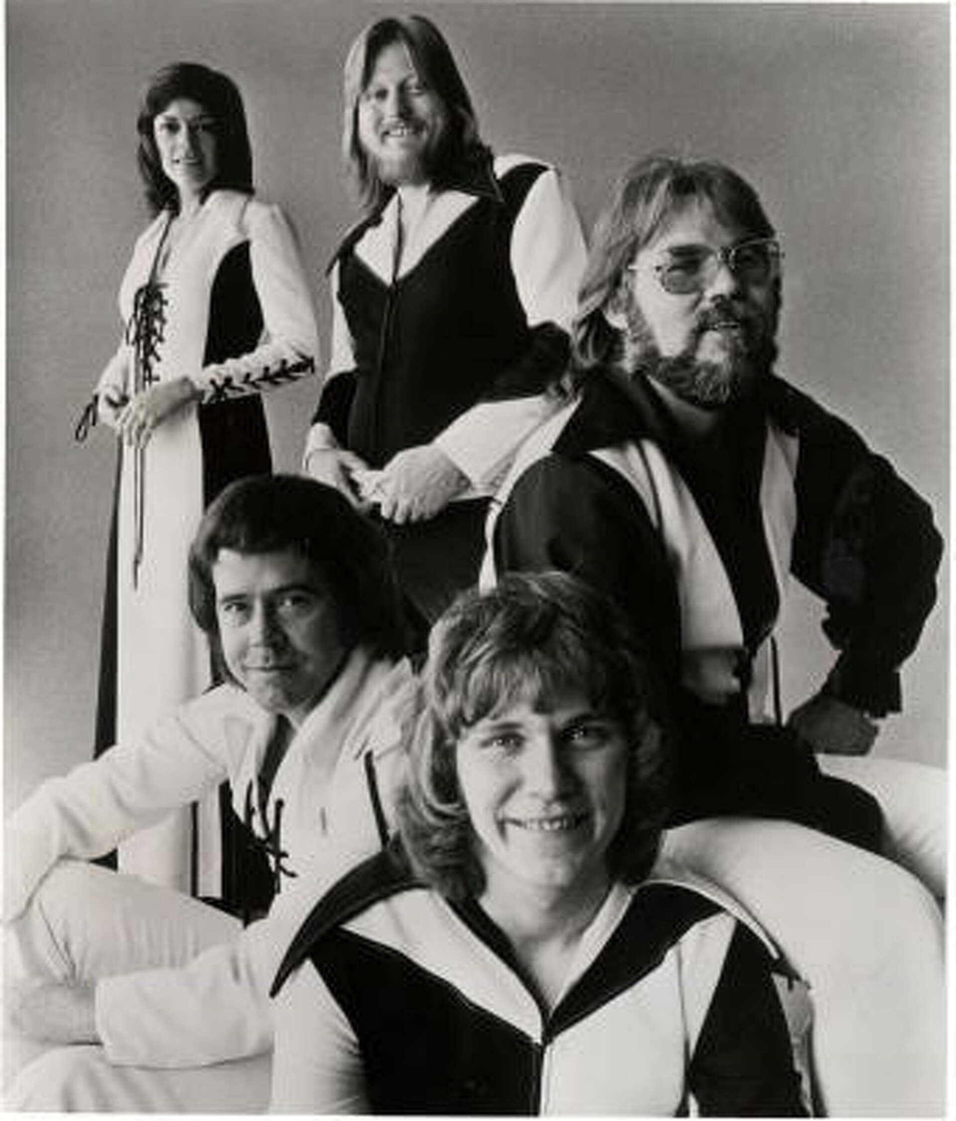 The strange career of Mickey Jones, image size:1920x2252