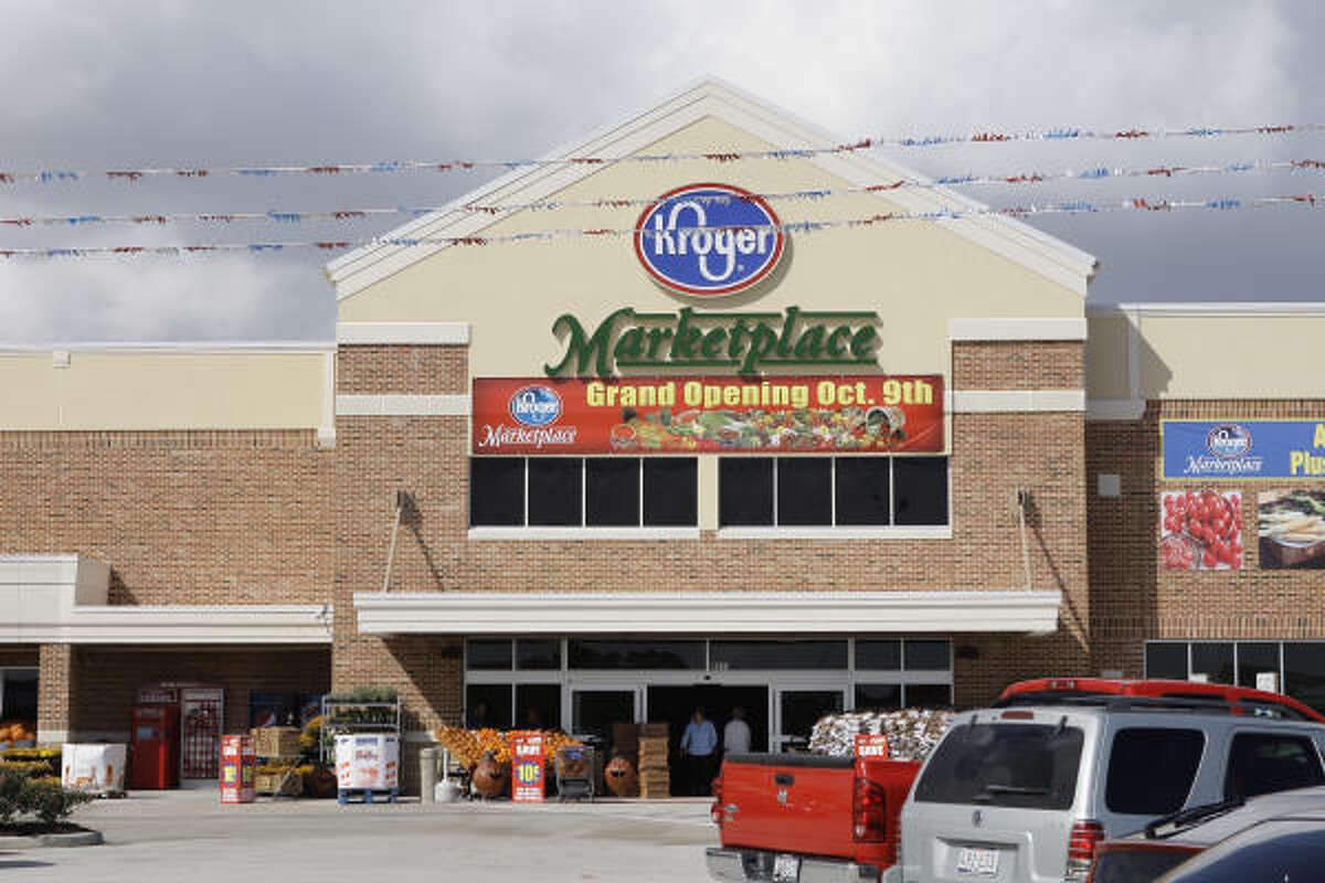 New Kroger offers furniture, jewelry as well as food